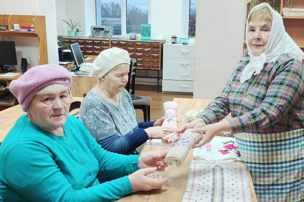 Литературно-музыкальный вечер "Материнская мудрость" (Чурачикская с/б)