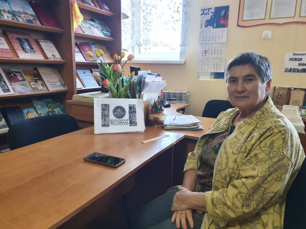 Информационный час "Как сделать мир ярче, а счета меньше!" (Степнотугаевская с/б)