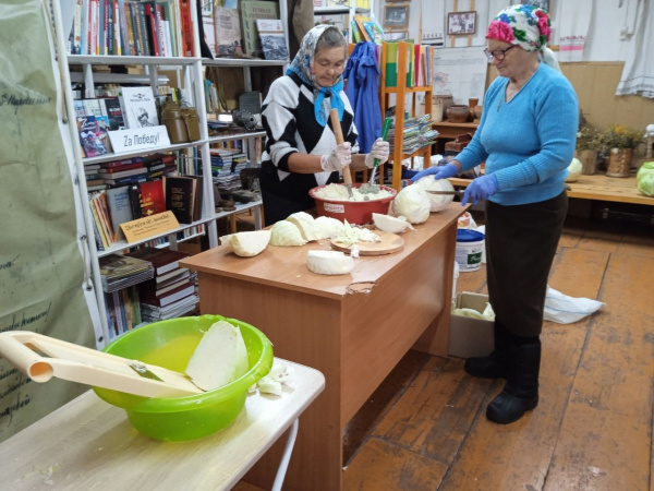 Волонтерская группа «Для СВОих» при Булдеевской сельской библиотеке