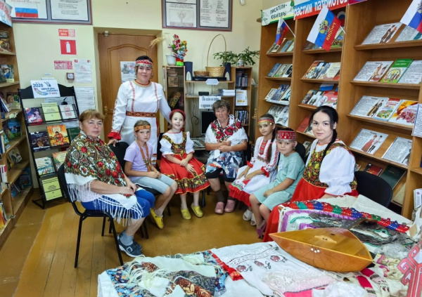 Познавательный час «Чувашские народные игры» (Степнотугаевская с/б)