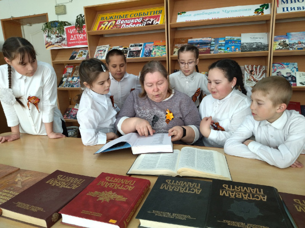 Познавательный час «Детям о «Книге памяти» (Михайловская с/б)