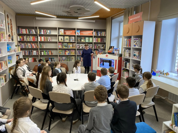 День, который изменил мир (Центр.д/б им. Розы Шевлеби)