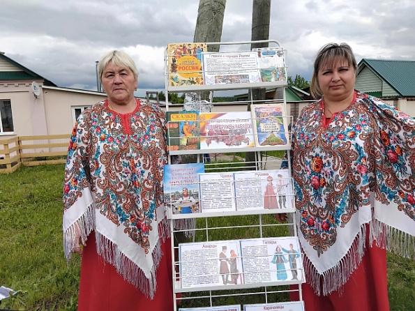 Краеведческий час «Народов дружная семья» (Чурачикская с/б)