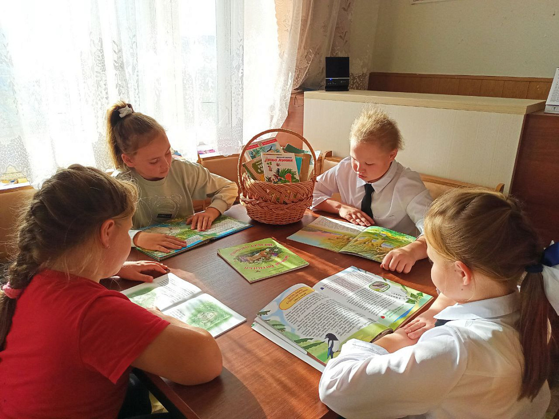 День чтения вслух «С любовью к природе» (Таушкасинская с/б Цивильского МО) День чтения вслух «С любовью к природе» (Таушкасинская с/б Цивильского МО)