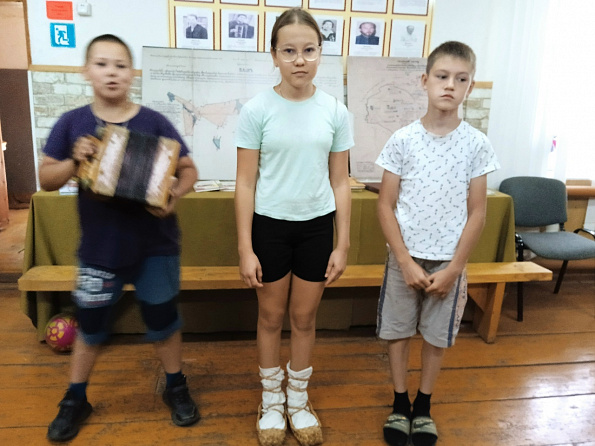 Фольклорно-игровой час «Ҫáпаталла…» (Булдеевская с/б)