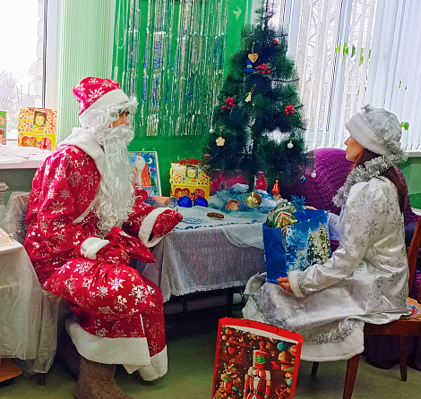 Новогодние каникулы в библиотеке (Медикасинская с/б)