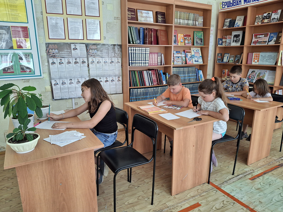 Час творчества «Где бывал, что видал - на бумаге рисовал» (Игорварская с/б) Час творчества «Где бывал, что видал - на бумаге рисовал» (Игорварская с/б)