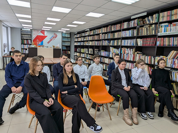 Час полезной информации «Как поделиться добротой» (б-ка п. Опытный)