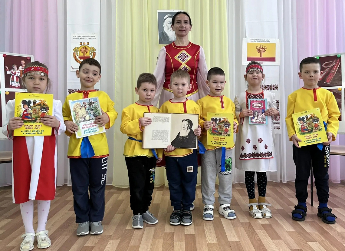 Громкое чтение «По страницам детских рассказов Ивана Яковлевича Яковлева» (Вурманкасинская с/б)